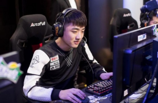 沉落谷底再也看不见光 全华班OMG前途暗淡