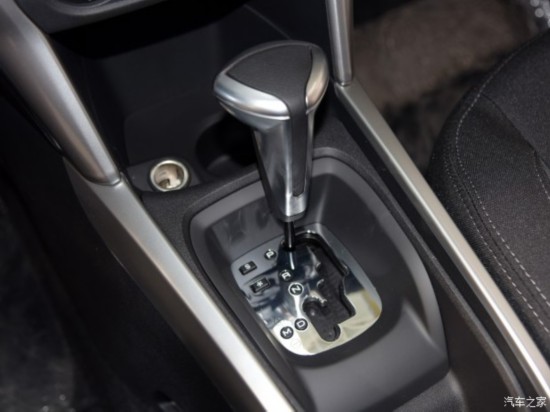 ѩ ѩC3-XR 2015 1.6L Զʱ
