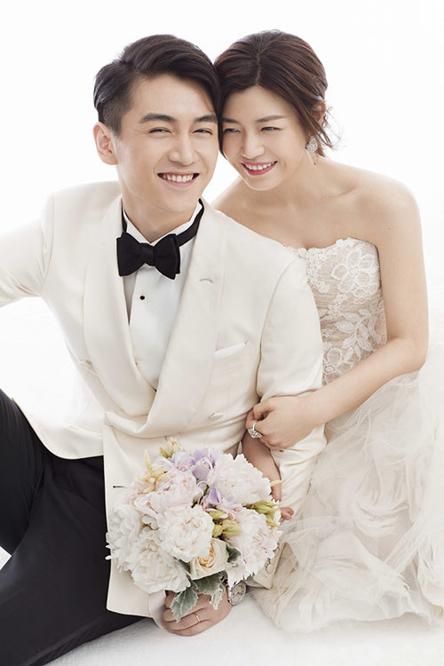陈晓陈妍希婚纱_陈晓陈妍希婚纱吻头像(3)
