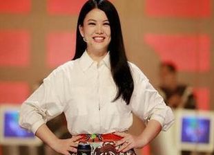 霸道女总裁!李湘办公室曝光 疑千万年薪出任某网站首席内容官