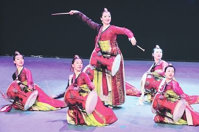 传递红色记忆 传承抗战精神