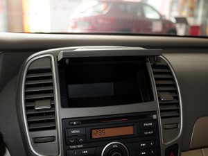 ղ  2012  1.6XL Զ