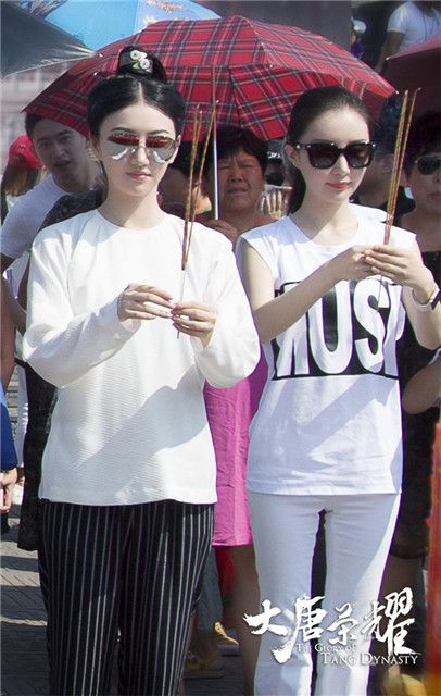 《大唐荣耀》开机男主仍是谜 景甜舒畅梦回大唐