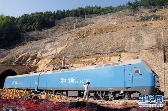 焦柳铁路湖南境内水害区段恢复通车