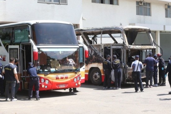 台灣20輛與火燒車同款游覽車完成檢驗 12輛不合格