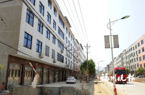 闽清受灾重建户可获省市县补助 坂东清淤已完