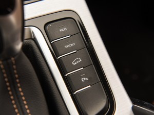  Խ 2016 1.8TD Զ