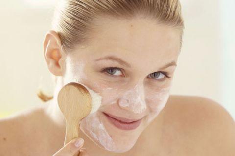 敏感性肌肤和皮肤过敏是俩概念 该怎样区分