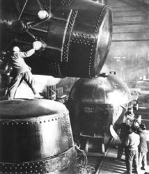 重工业布局完成后 辽宁使出全力支援各地建设