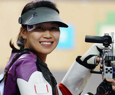 易思玲冲击首金 女子10米气步枪比赛将于6日19时30分开赛