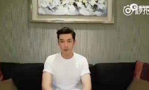 胡歌变身红娘为网友牵线