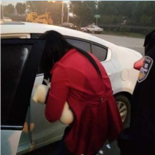 Ů�����ɷ���ì�ܹ���ײ�� ���������ֳ���Ǯ