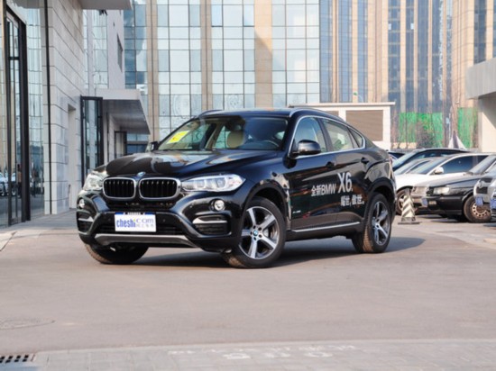 宝马(进口) xDrive35i 车辆左前45度视角
