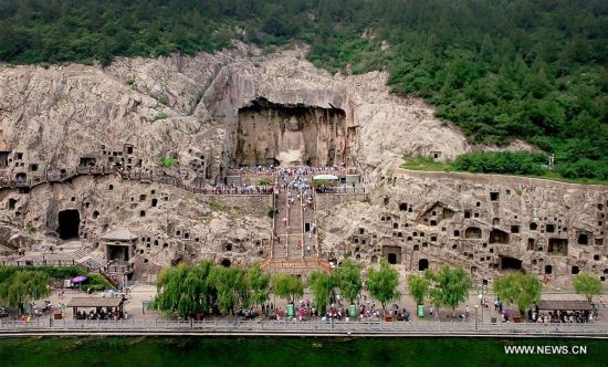 Luoyang is one of the cradles of Chinese civilization and served as the capital of several dynasties in Chinese history. 