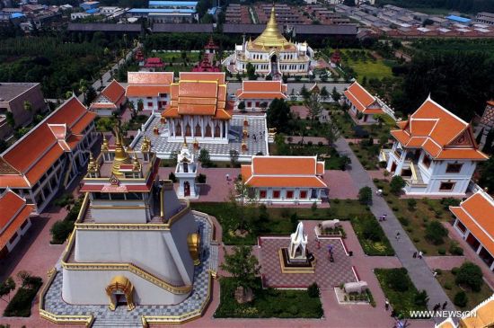 Luoyang is one of the cradles of Chinese civilization and served as the capital of several dynasties in Chinese history. 