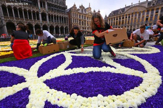 BELGIUM-BRUSSELS-FLOWER CARPET