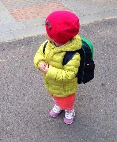 王宝强女儿最新照片 12118740925149974054.jpg