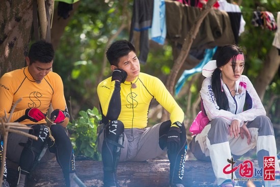 《我们的法则》李亚鹏喜钓金枪鱼 黄子韬动情