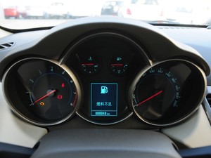 ����ͨ��ѩ���� ��³�� 2015�� 1.5L ���� SE AT
