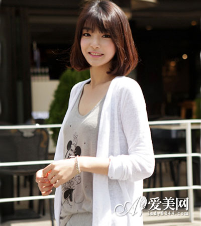 牙龈苍白或因贫血 10种口腔异常暗示疾病