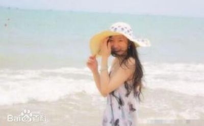 王宝强离婚案最新进展:杨慧起诉离婚 法院冻结