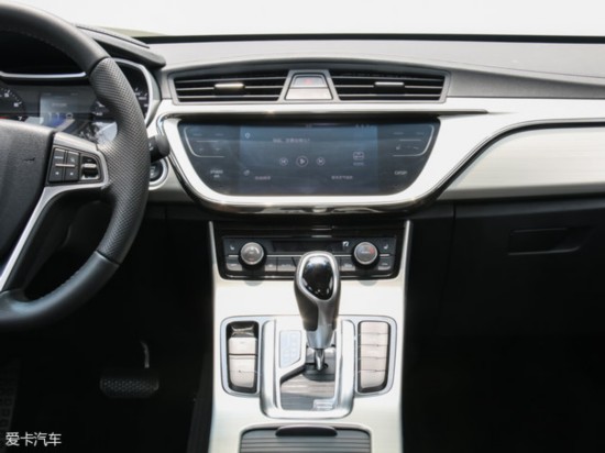 吉利<a href=http://www.arpwindows.com target=_blank class=infotextkey>汽車</a>2016款帝豪GL