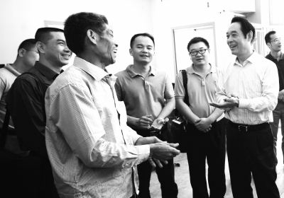 一颗初心时时相伴福建省检察机关用亲和公信书