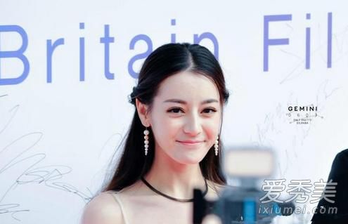 迪丽热巴杨洋配一脸?PK郑爽谁才是最美贝微微