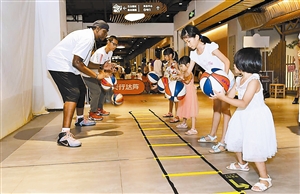 深圳市48个英语角邀你大胆说外语