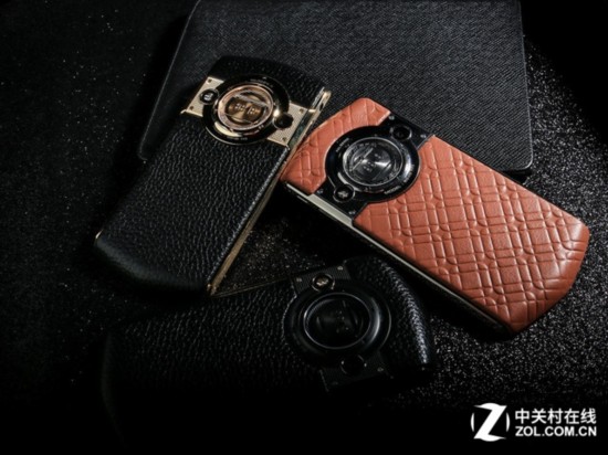 ��ҹ��ռ�����ɫ 8����ƶ�һ�ֻ��Ƽ� 