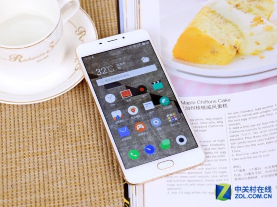 ��ҹ��ռ�����ɫ 8����ƶ�һ�ֻ��Ƽ� 