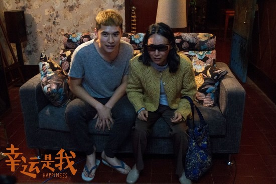 《幸运是我》同名电影主题曲MV曝光