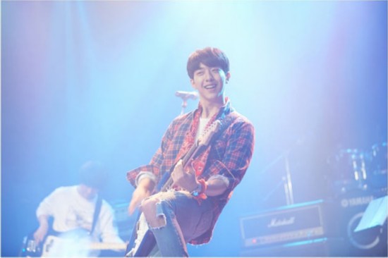 《灰姑娘与四骑士》女主朴素丹感情归属成谜