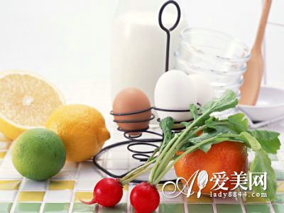 8对食物同时吃 小心食物相克害死你