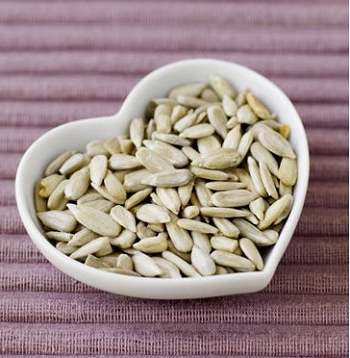 大枣莲子莴苣 11种助眠食物让你睡得更健康