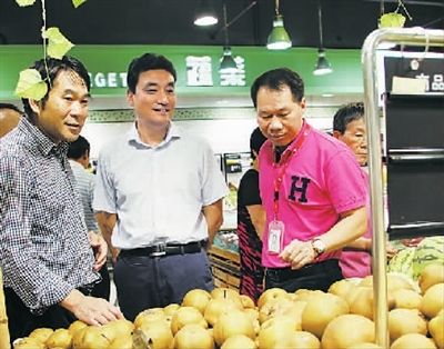 曲靖市长董保同率队赴福建招商考察