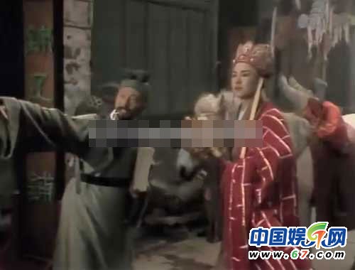 64岁女儿国国王曝近照好美！揭秘86版西游记穿帮镜头