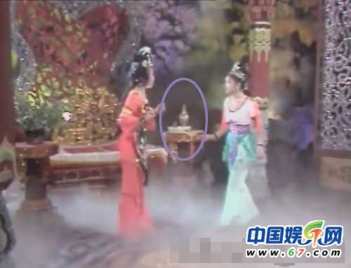64岁女儿国国王曝近照好美！揭秘86版西游记穿帮镜头
