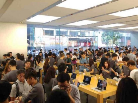 上半年国内手机销量排行 华为综合第一