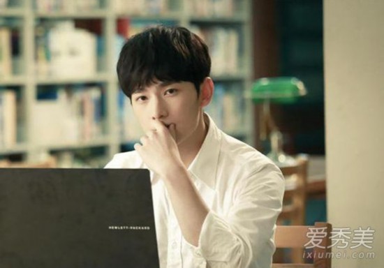 微微一笑很倾城分集剧情介绍(1-30集大结局)电