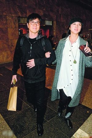 汤唯顺产女儿哭声第一嘹亮 将采取散养式育儿