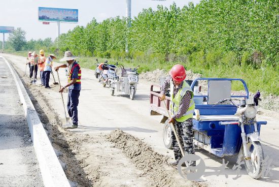 盐淮高速226省道连接线拓宽改造工程加快推进