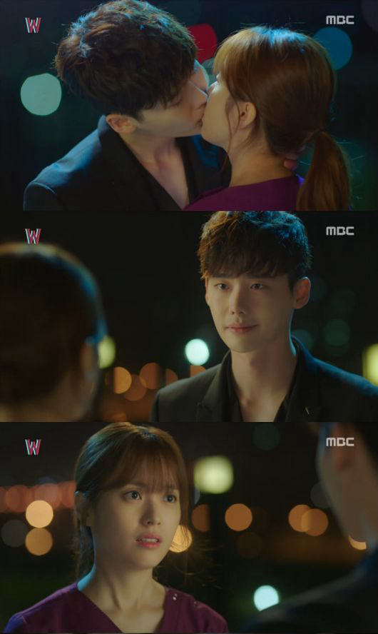 杨洋示范撩妹吻戏 韩剧经典吻戏哪个才能撩到