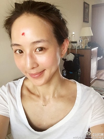 素颜圈粉的女明星:刘亦菲素颜比化妆都美 范冰