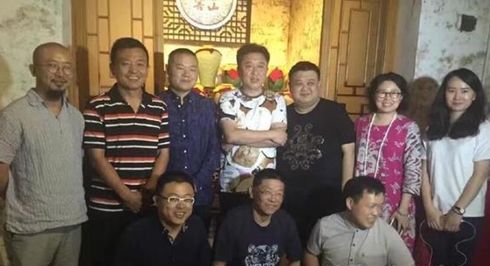 岳云鹏力挺郭德纲 称自己一切都是师傅给的