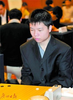 李钦诚二段直升九段 成中国最年轻九段棋手(图1)