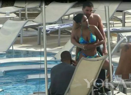 DrakePyBʭSerena Williams