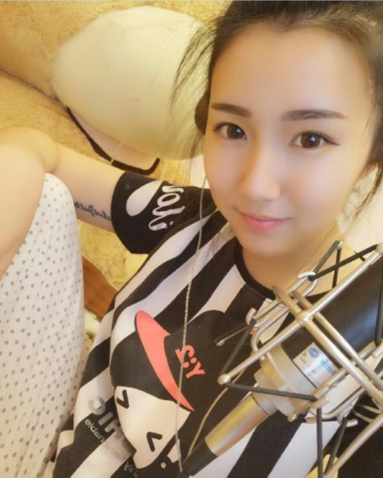 斗鱼女主播8月份吸金榜 60级土豪竟然给她刷1