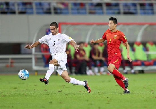 世预赛-主场0-0平伊朗 国足获12强赛首个积分