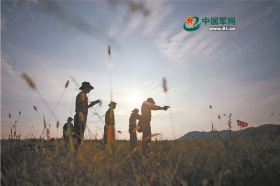 巅峰对决:直击首届锋刃国际狙击手射击竞赛(